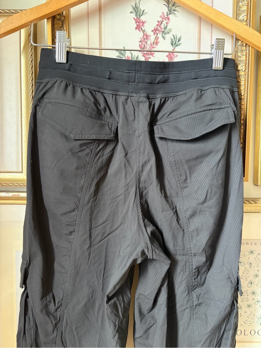 Lululemon Dance Studio Relaxed-Fit Mid-Rise Cargo Jogger Black XS - Picture 6 of 10